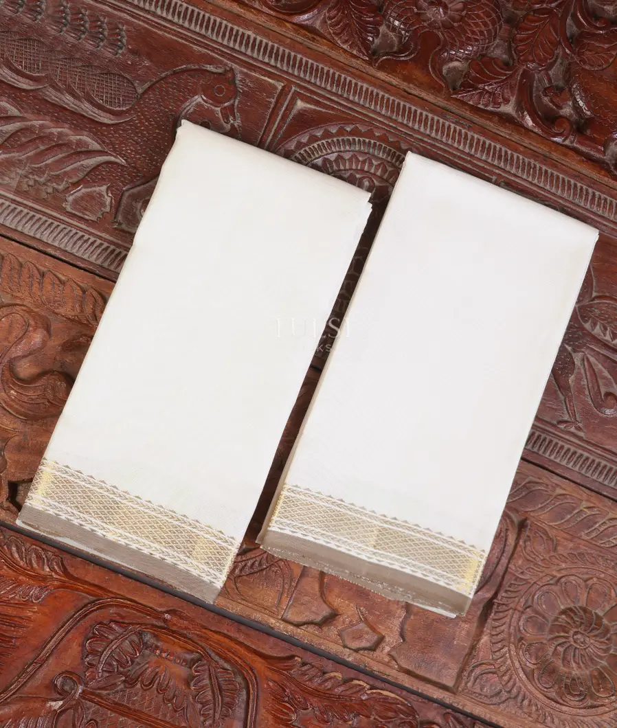 Off - White Handwoven Kanjivaram Silk Dhoti and Vastharam T663329-image