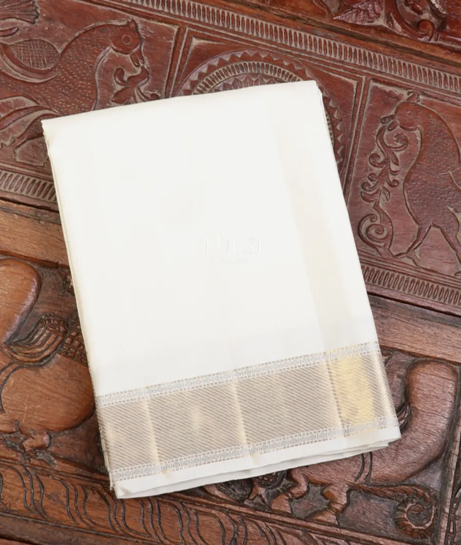 Off - White Handwoven Kanjivaram Silk Dhoti and Vastharam T663646-image