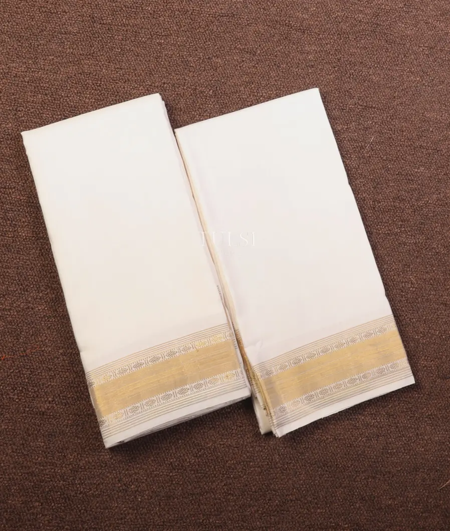 Off - White Handwoven Kanjivaram Silk Dhoti and Vastharam T560649-image