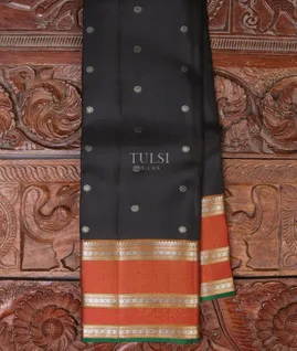 black-kanjivaram-silk-saree-t673627-t673627-a