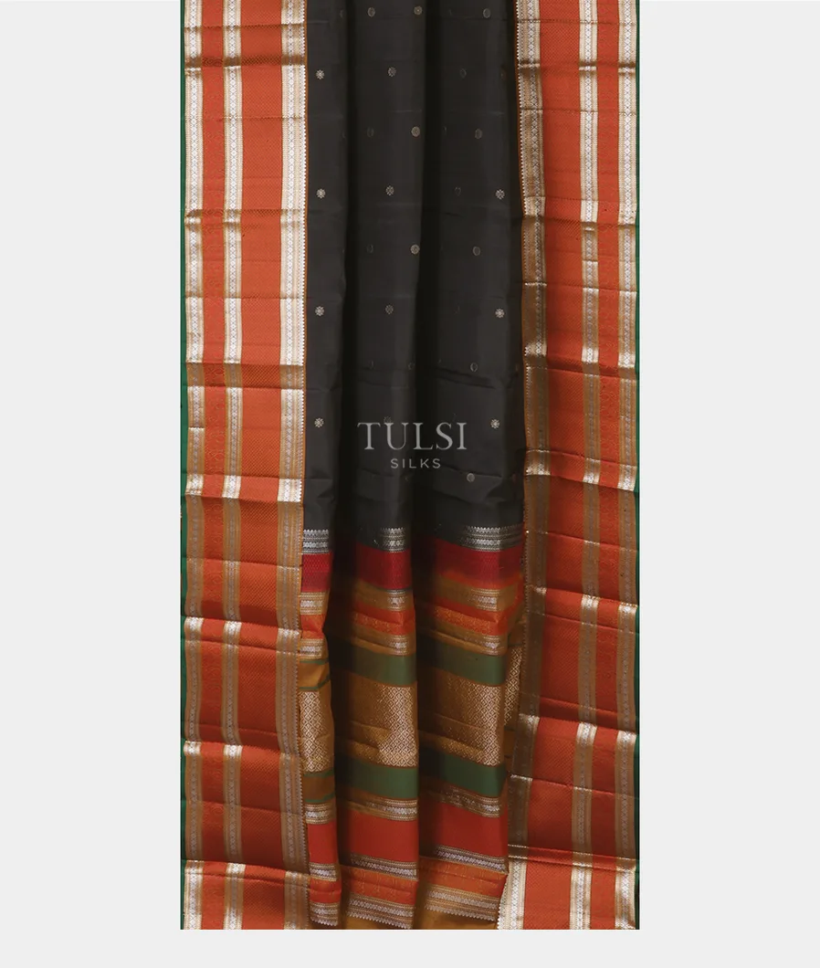 black-kanjivaram-silk-saree-t673627-t673627-b