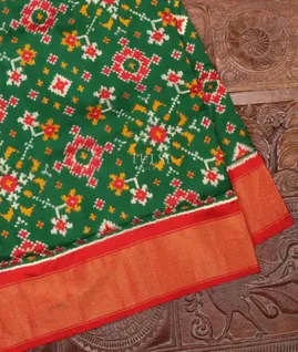 green-double-ikat-silk-saree-t639325-1-t639325-1-a