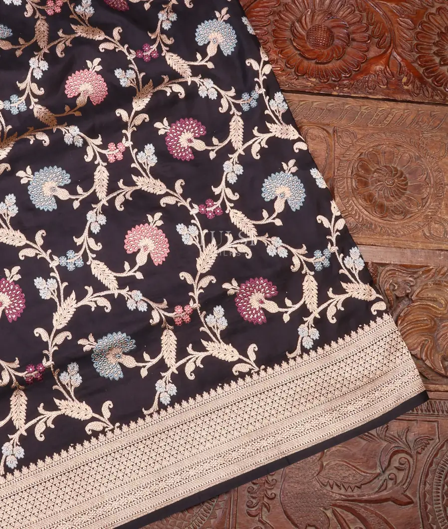 Black Banaras Silk Saree T659158-image