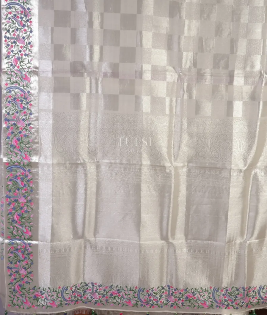 off-white-kora-kanjivaram-embroidery-silk-saree-t655317-1-t655317-1-d