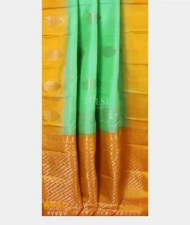 green-soft-silk-saree-673949-t673949-b