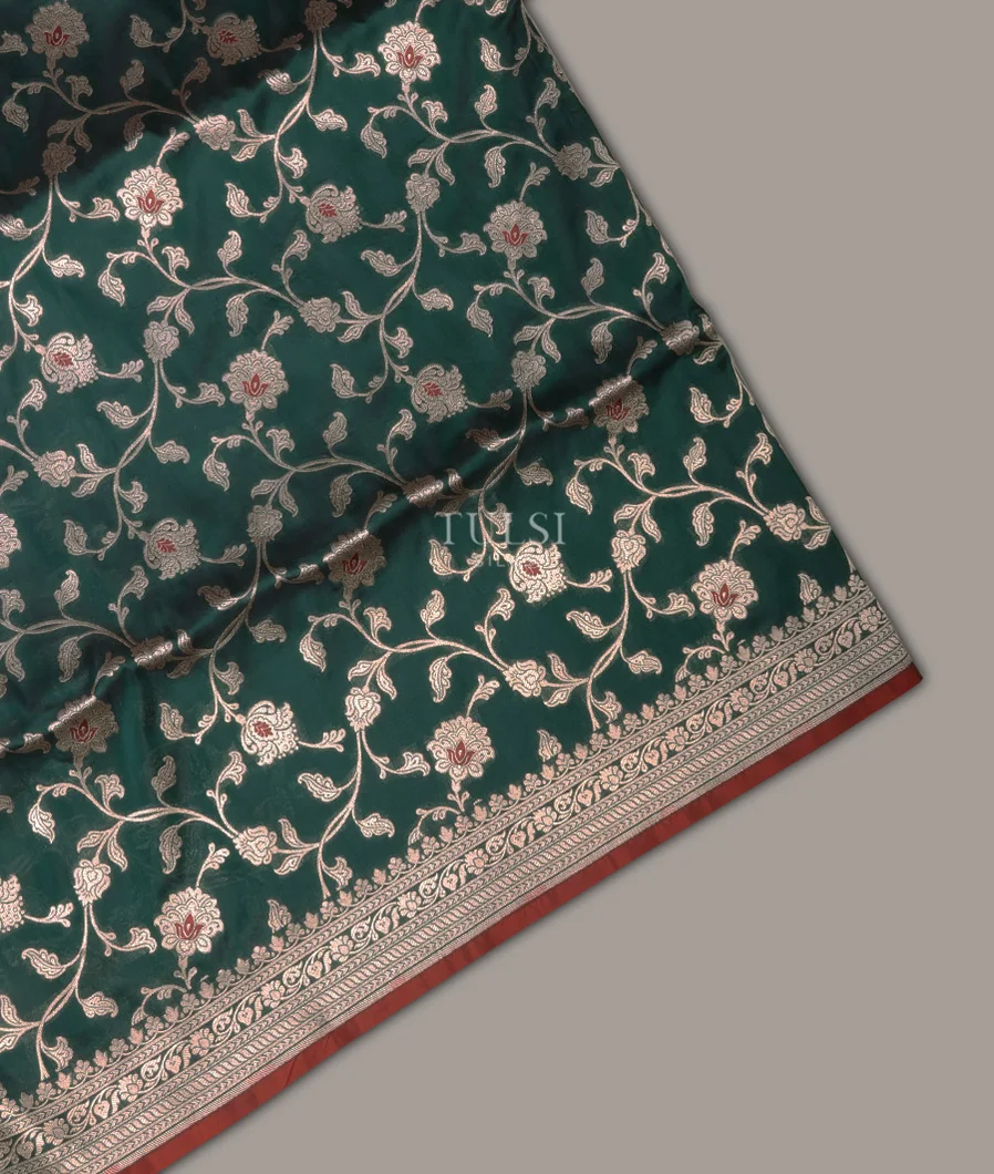 Peacock Green Banaras Silk Saree T615428-image
