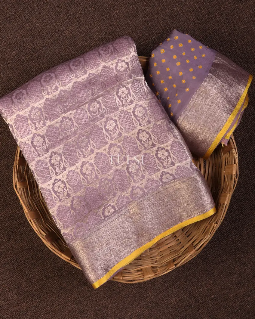 Lavender Mysore Crepe silk saree with Bandhani Blouse and Pallu T632397-image