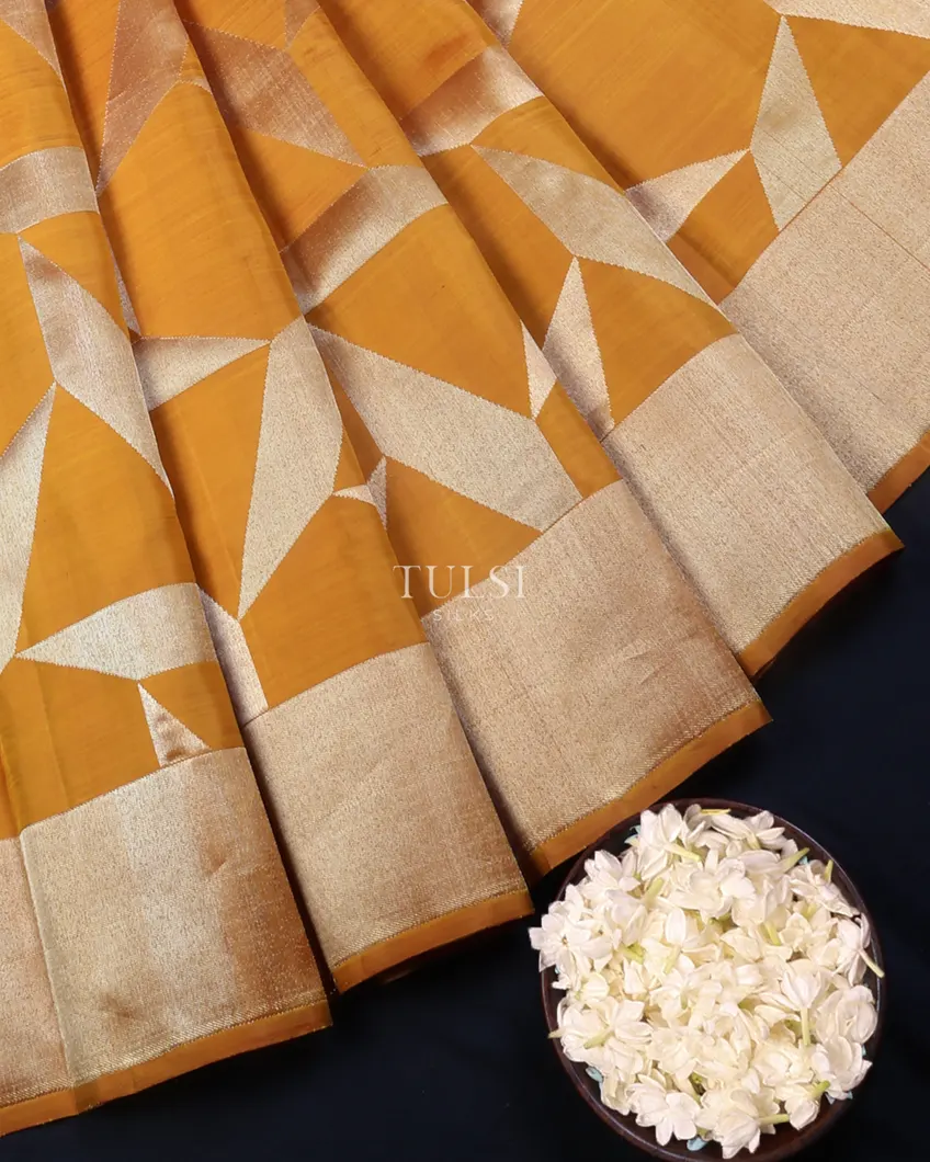 yellow-kanjivaram-silk-saree-t667107-t667107-b
