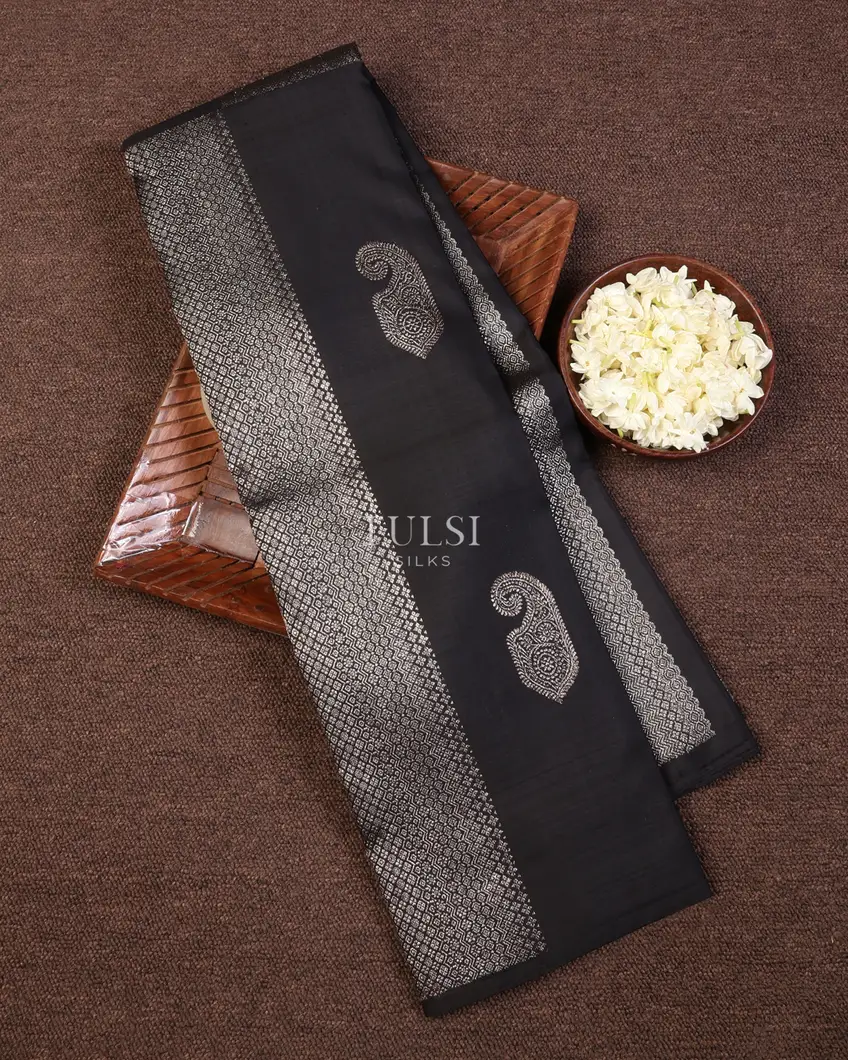 Black Kanjivaram Silk Saree T654860-1-image