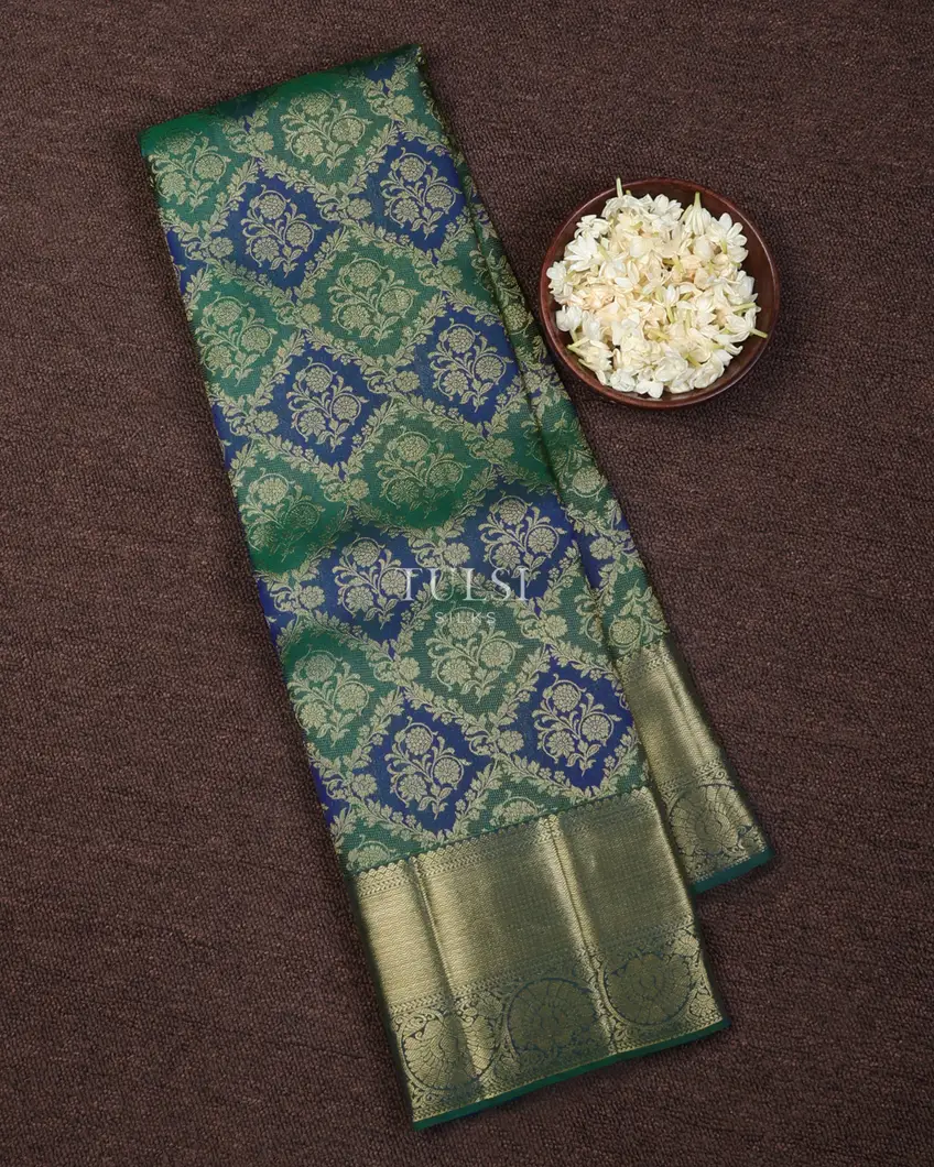 Blue and Green Kanjivaram Silk Saree T667064-image