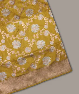 yellow-banaras-silk-saree-t686742-t686742-a