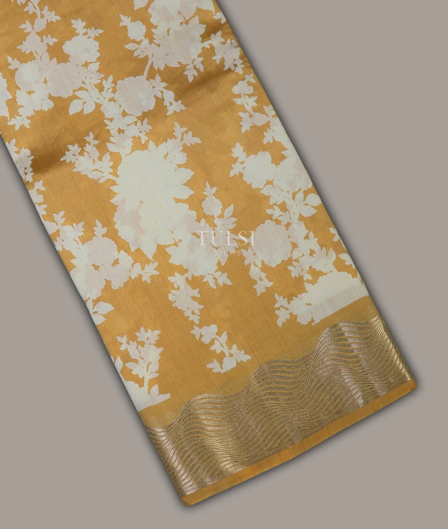 Yellow Chaniya Silk Saree T684610-image