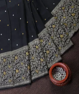 black-kanjivaram-silk-saree-t640768-t640768-b
