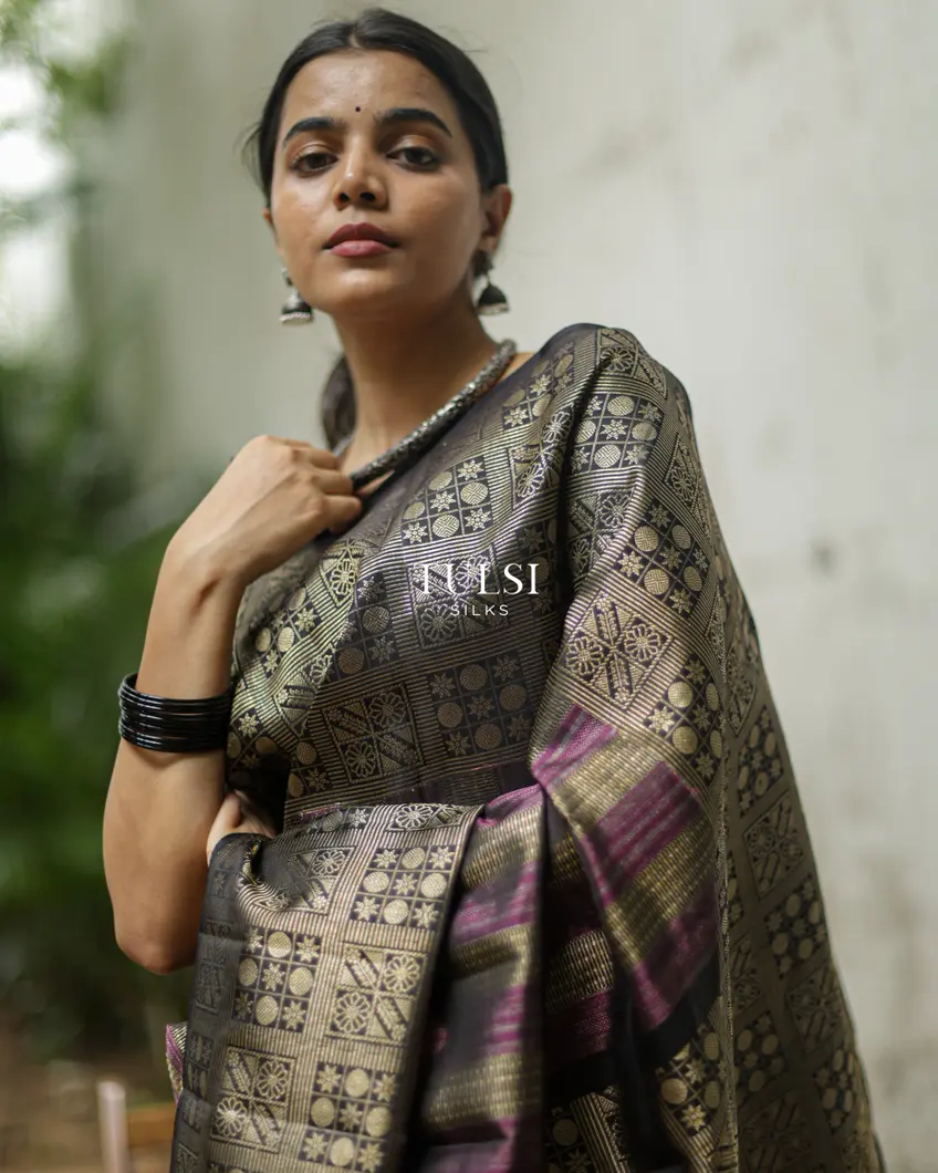 black-kanjivaram-silk-saree-t679412-t679412-i