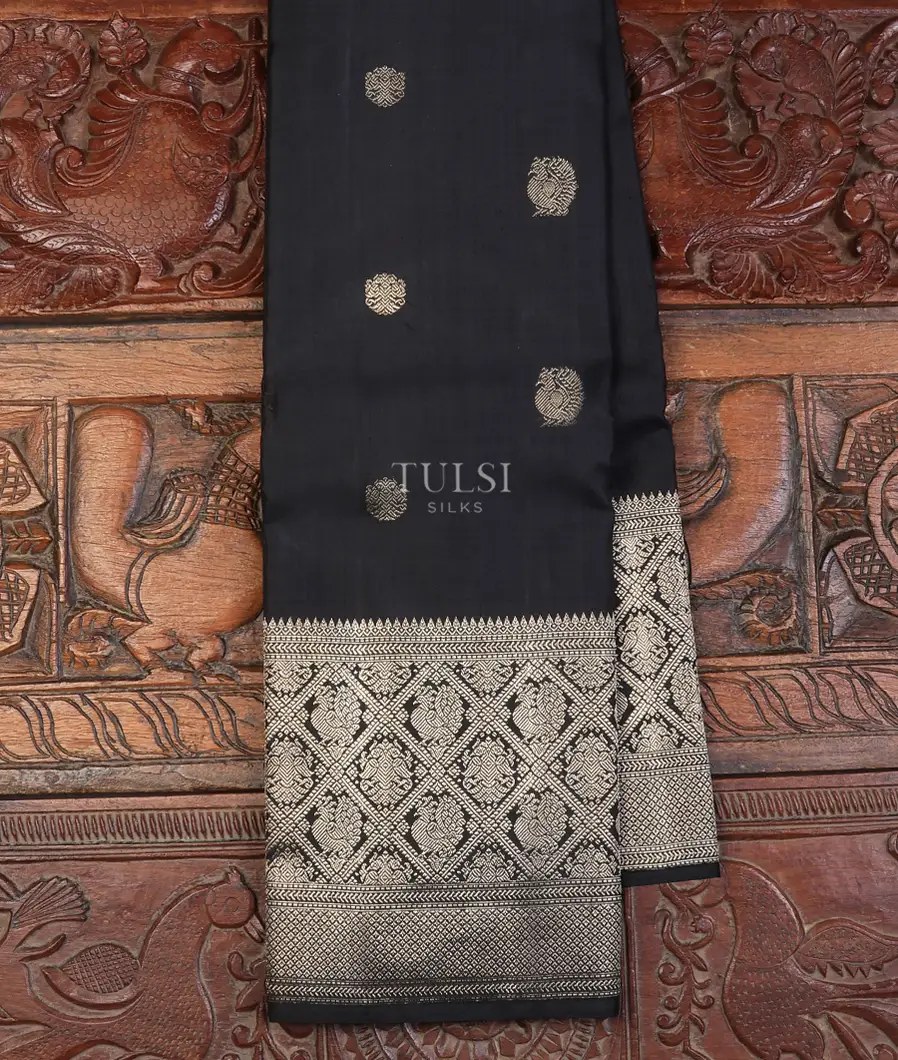 Black Kanjivaram Silk Saree T665831-image