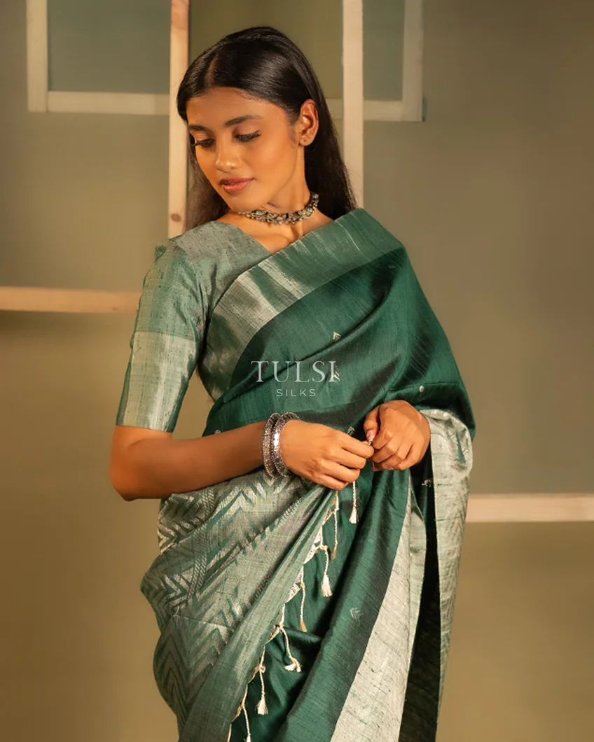 Bottle Green Soft Silk Saree T695881-image