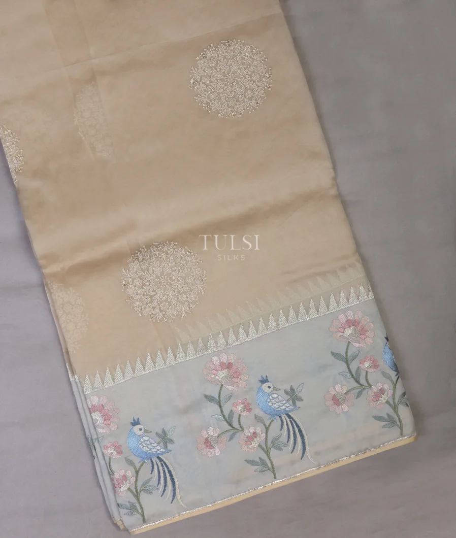 Off-White Kora Organza Embroidery Saree T692816-image