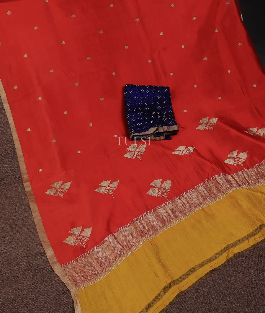 red-banaras-silk-saree-t702596-t702596-d