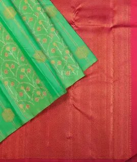 green-kanjivaram-silk-saree-t710197-t710197-b