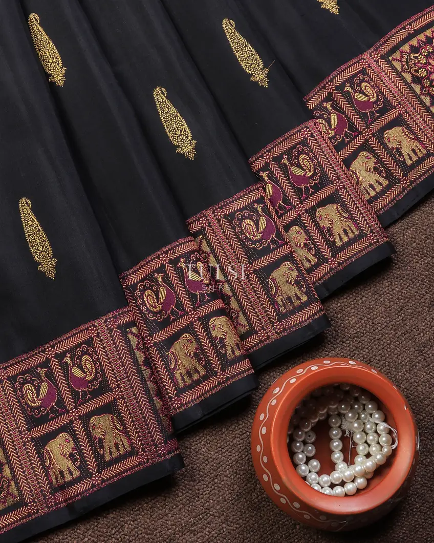 black-kanjivaram-silk-saree-t712546-t712546-b