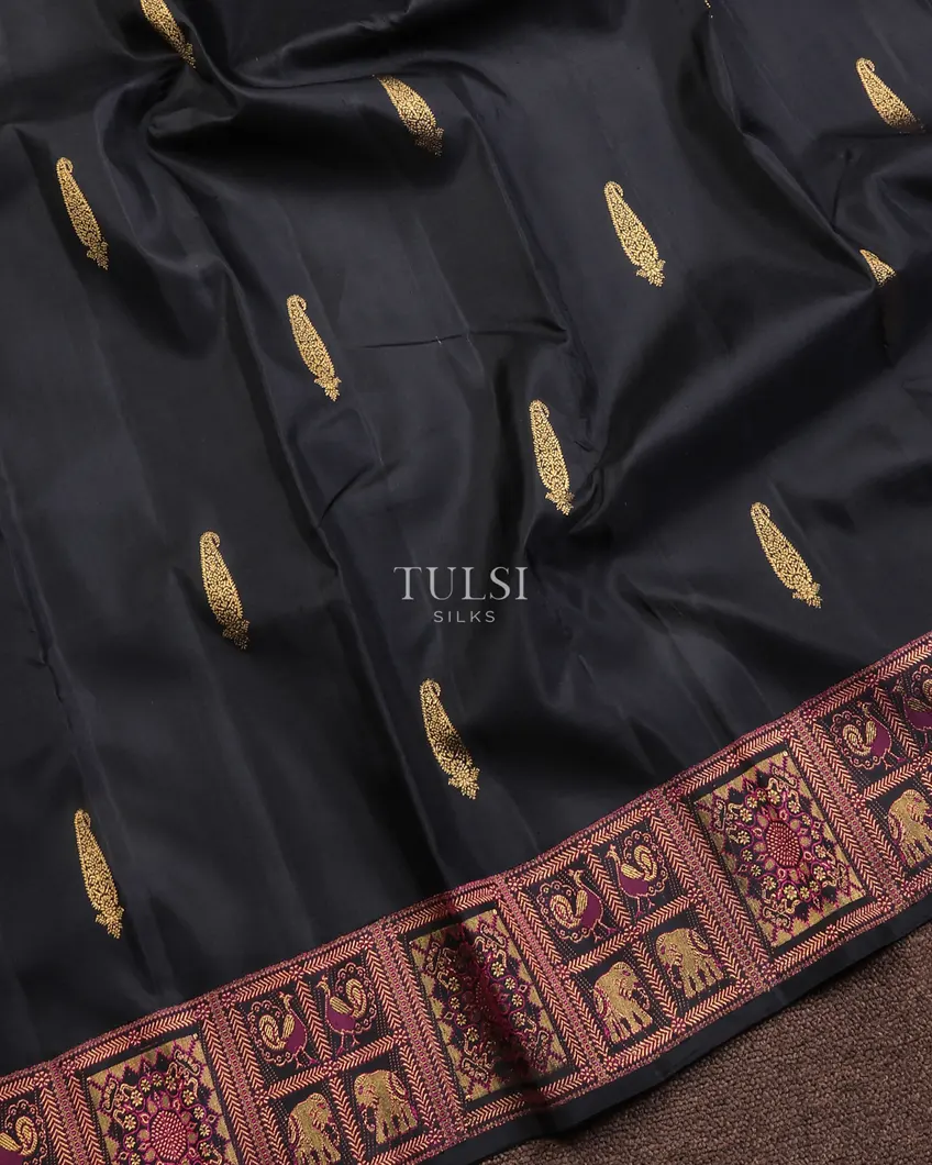 black-kanjivaram-silk-saree-t712546-t712546-e