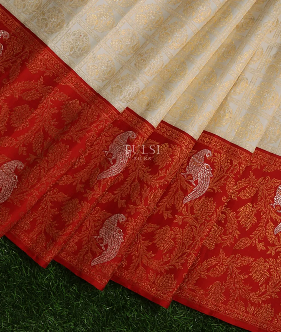 off-white-kanjivaram-silk-saree-t712570-t702570-e