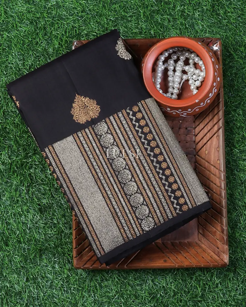 black-kanjivaram-silk-saree-t713298-t713298-g