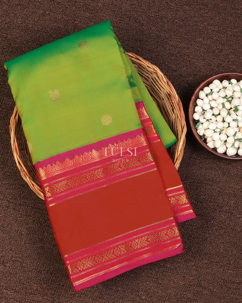 Yellowish Green Kanjivaram Silk Saree T714466-image