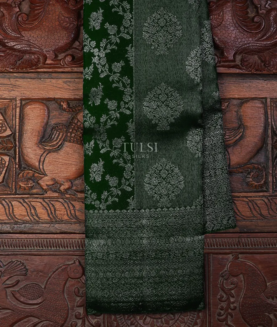 Green Kanjivaram Silk Saree T713216-image
