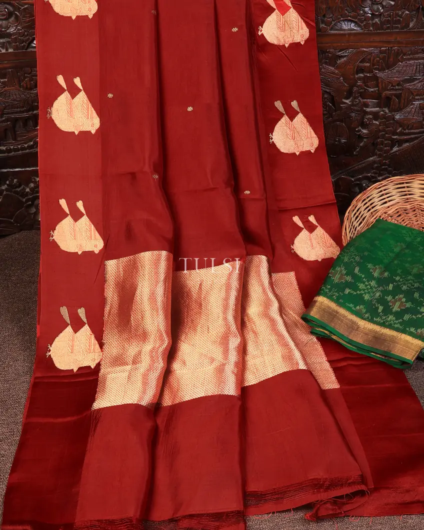 red-banaras-silk-saree-t714683-t714683-e