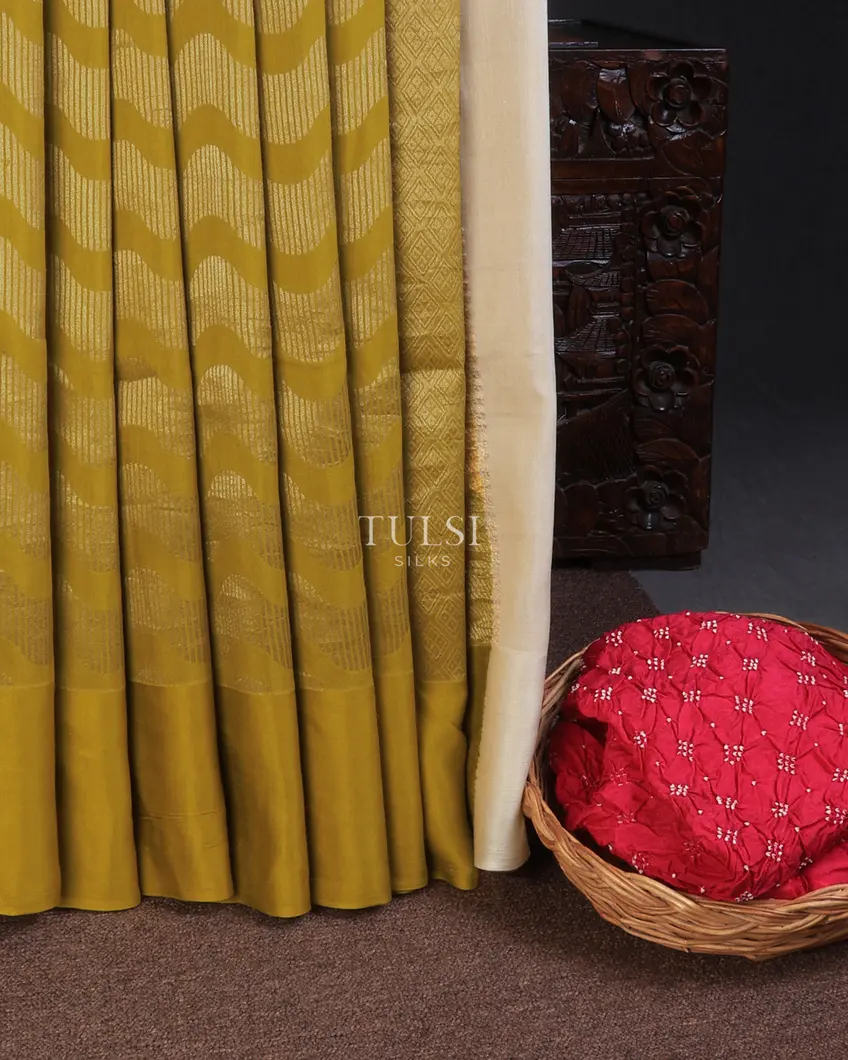 green-banaras-silk-saree-t714706-t714706-d