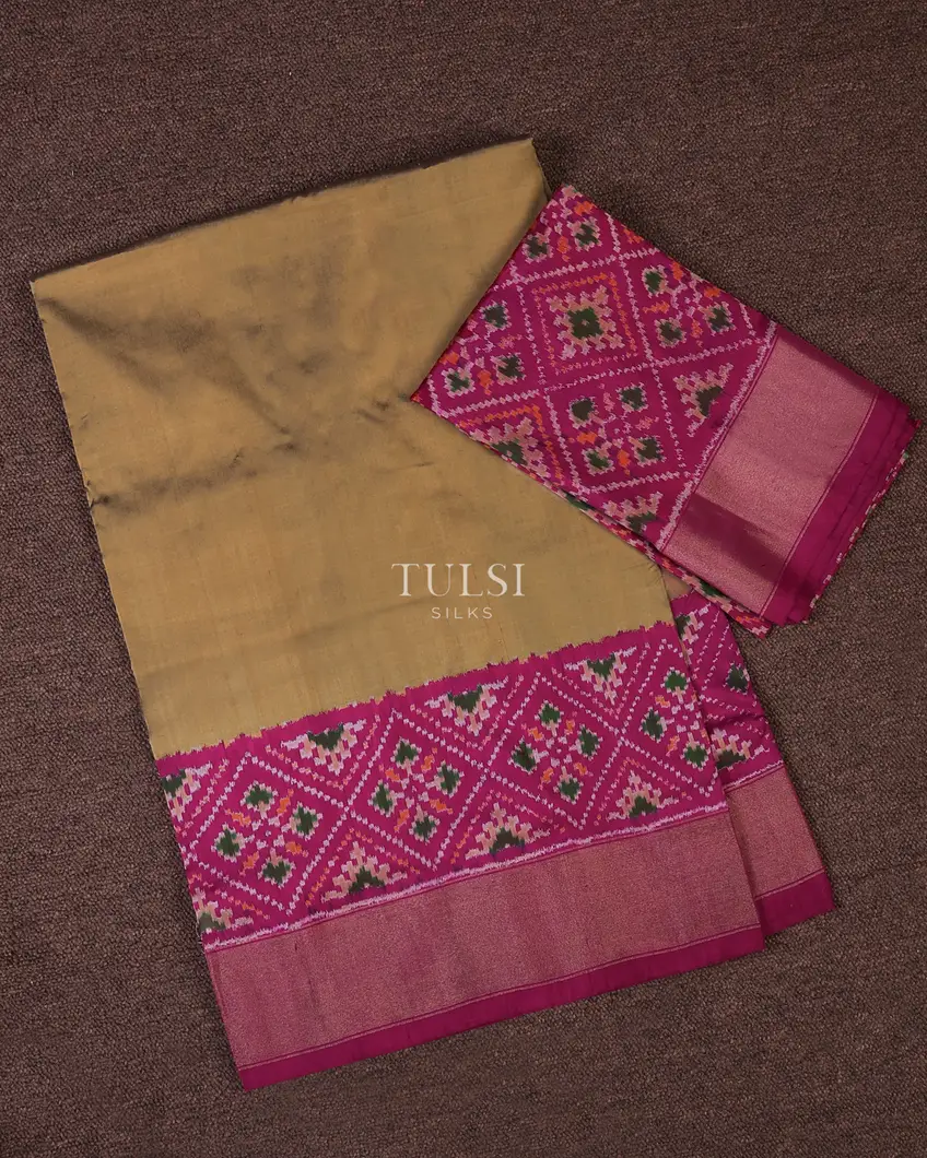 Beige Ikat Silk Saree T716733-image