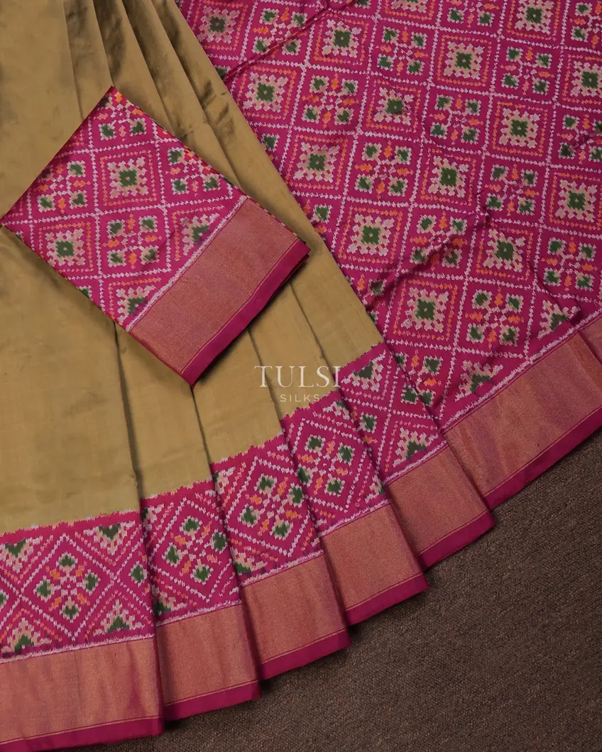 beige-ikat-silk-saree-t716733-t716733-b