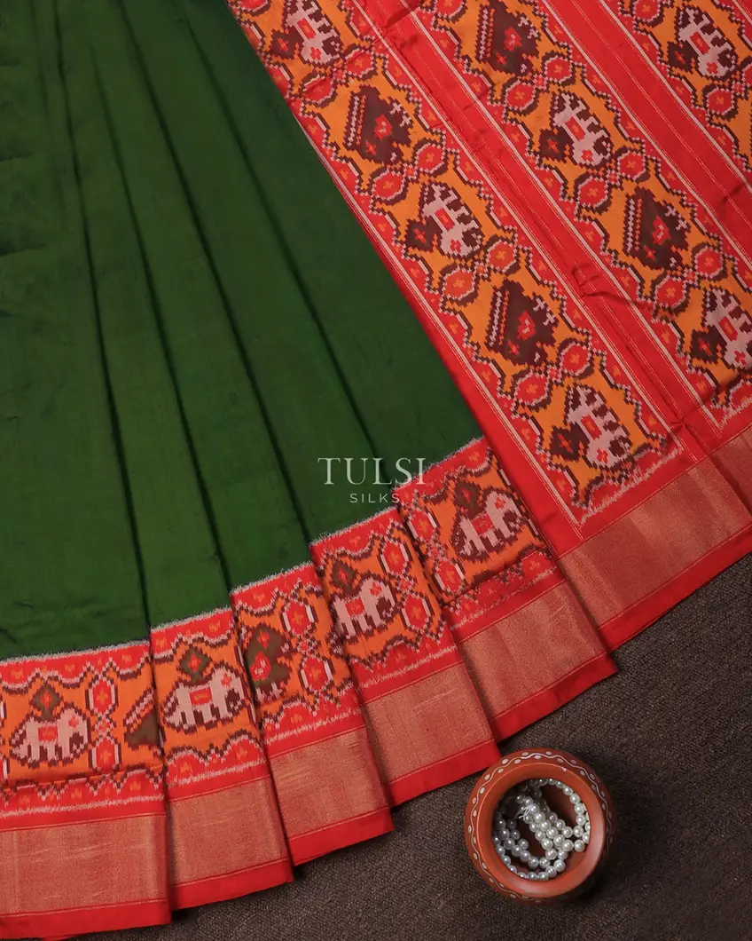 green-ikat-silk-saree-t716736-t716736-b