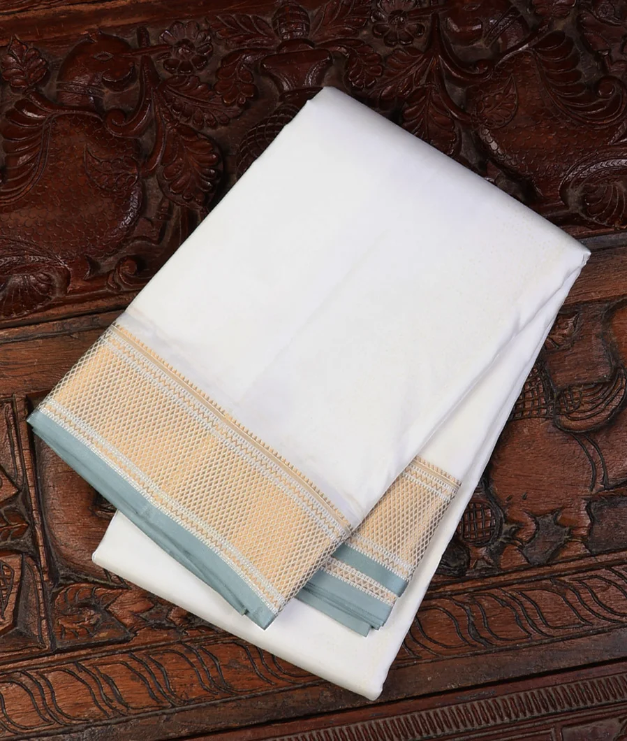 Off-White Handwoven Kanjivaram Silk Dhoti and Vastharam T716866-image