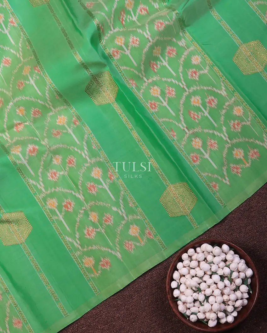 green-kanjivaram-silk-saree-t710197-1-t710197-1-d