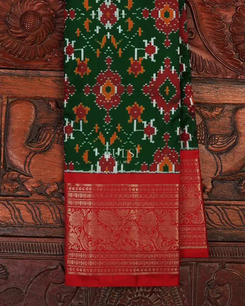 Green Ikat Silk Saree with Kanjivaram Border T715474-image