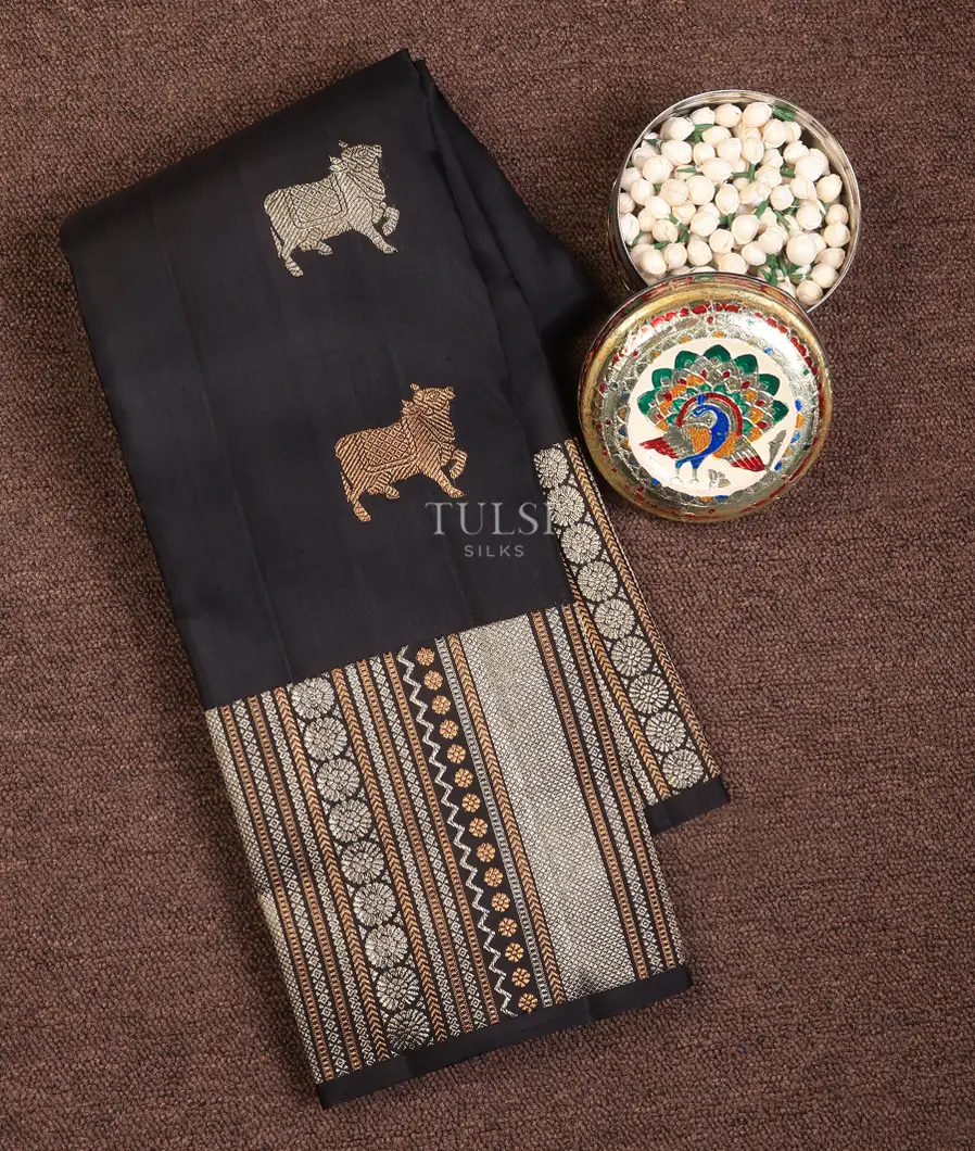 Black Kanjivaram Silk Saree T720661-image