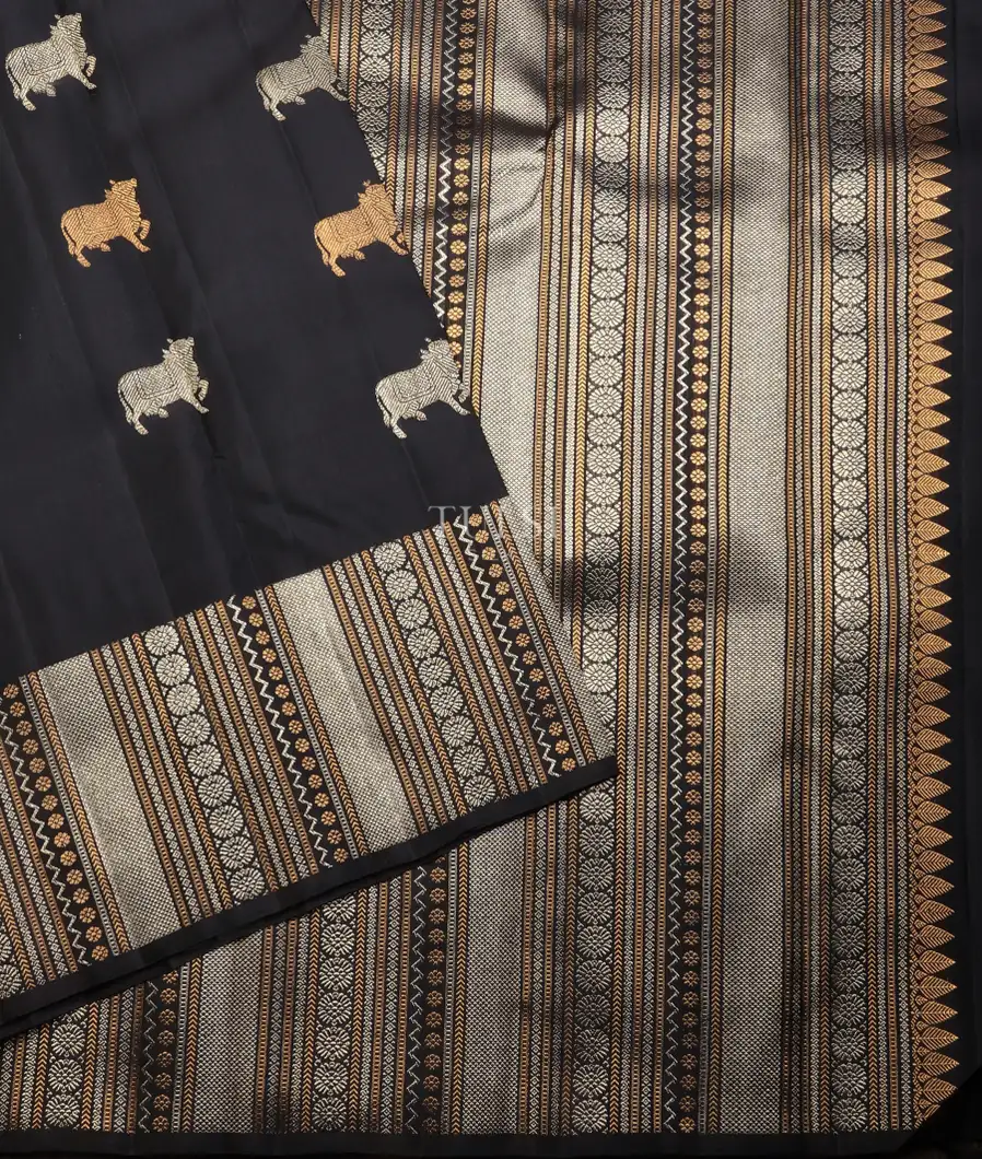 black-kanjivaram-silk-saree-t720661-t720661-e
