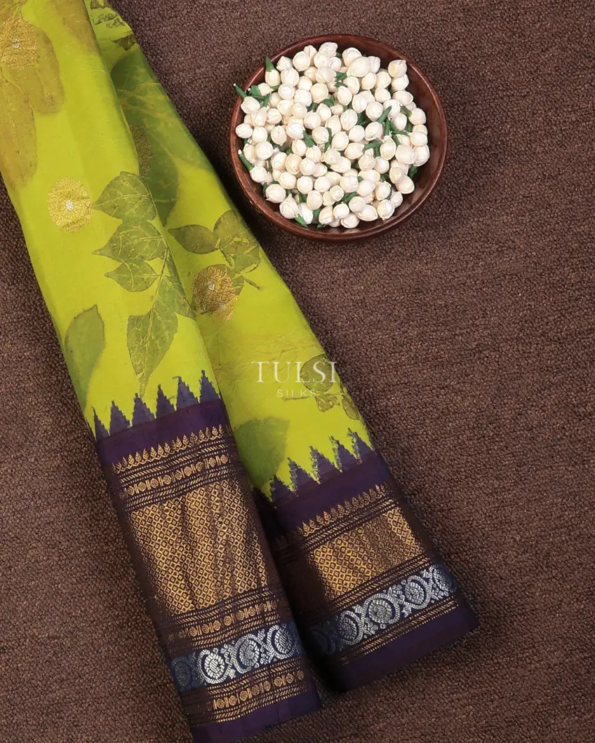 Green Gadwal Silk Saree T720439-image