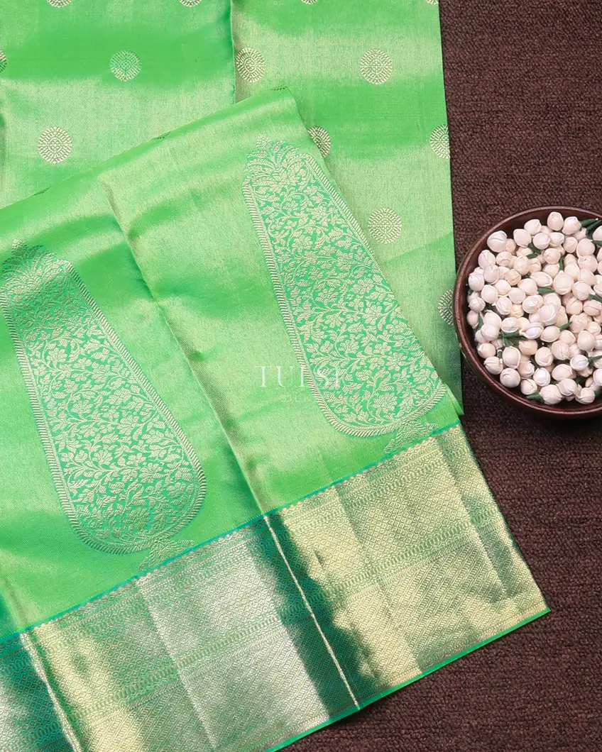 green-kanjivaram-silk-saree-t720827-t720827-d