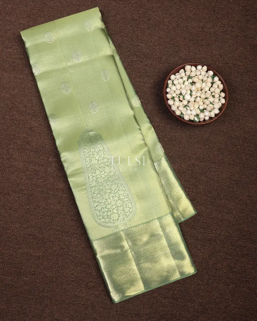 Green Kanjivaram Silk Saree T720825-image