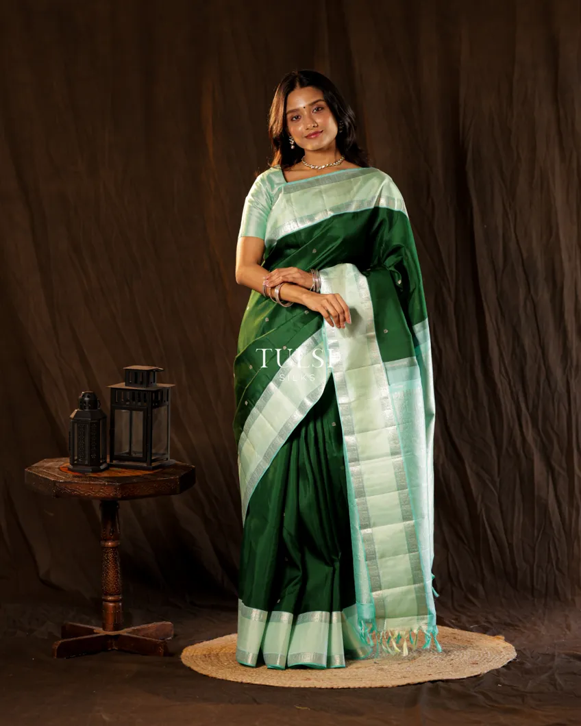 Bottle Green Kanjivaram Silk Saree T698918-image