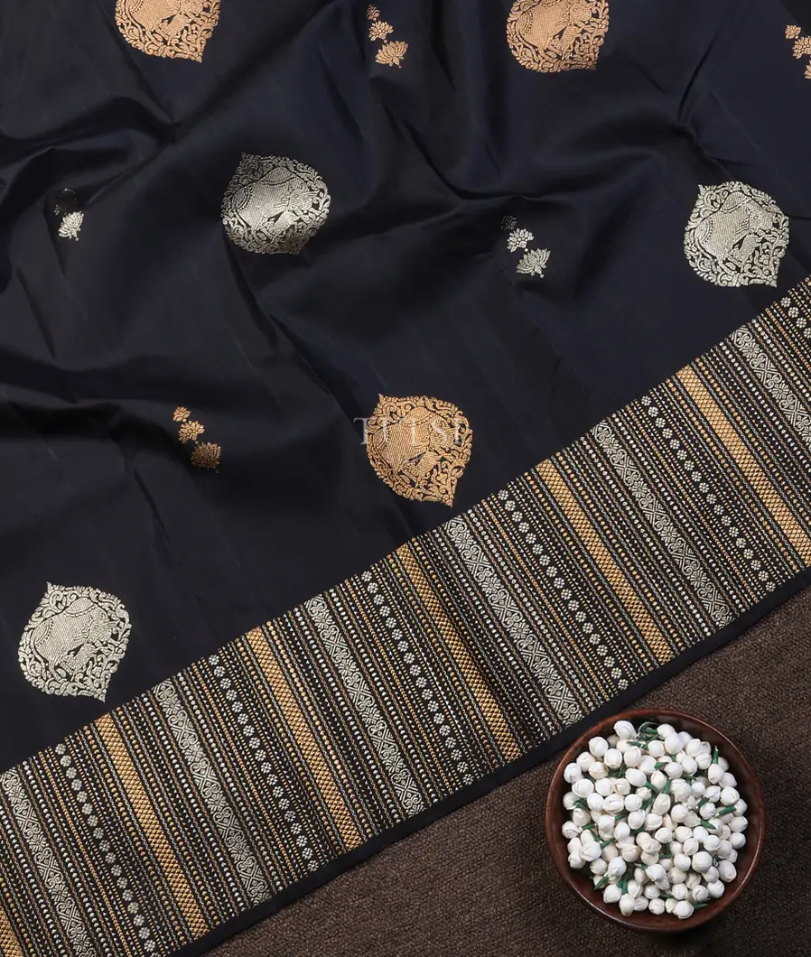 black-kanjivaram-silk-saree-t725546-t725546-d