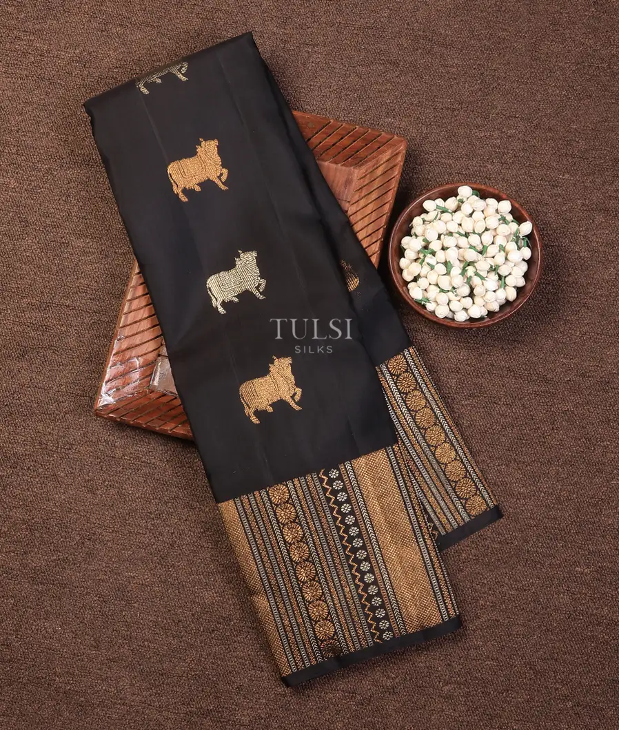 Black Kanjivaram Silk Saree T725548-image