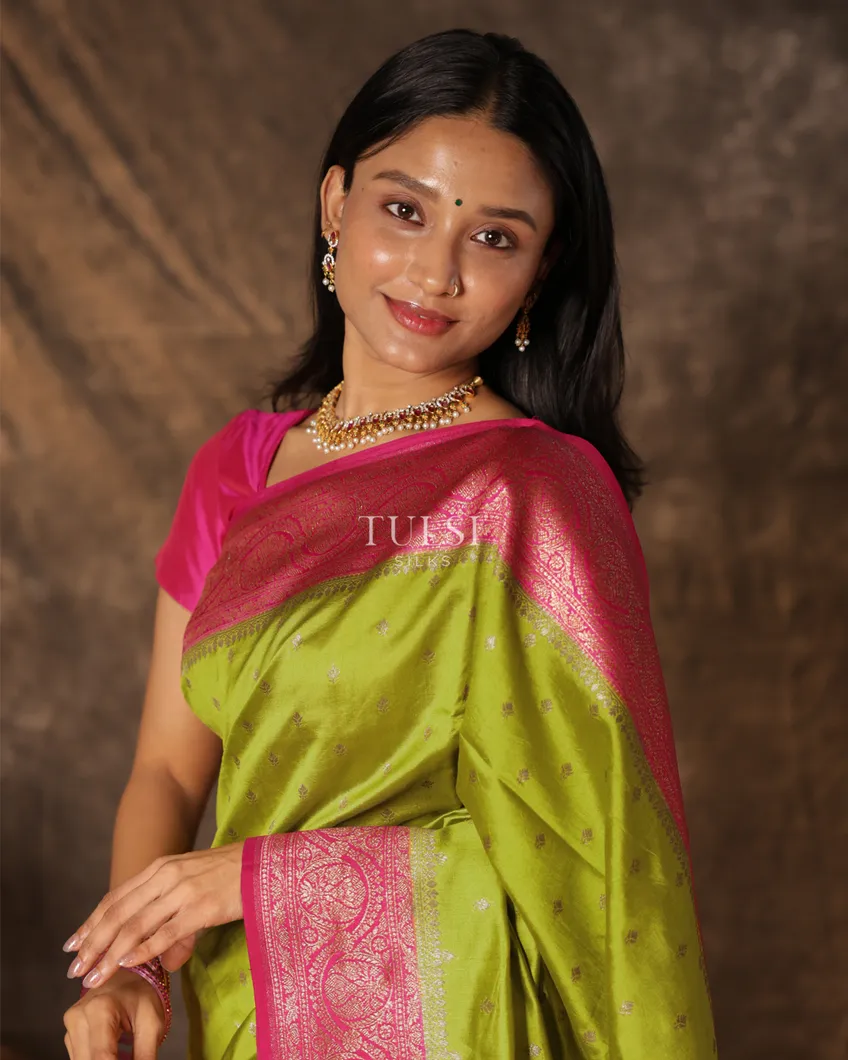 green-banaras-silk-saree-t720502-t720502-g