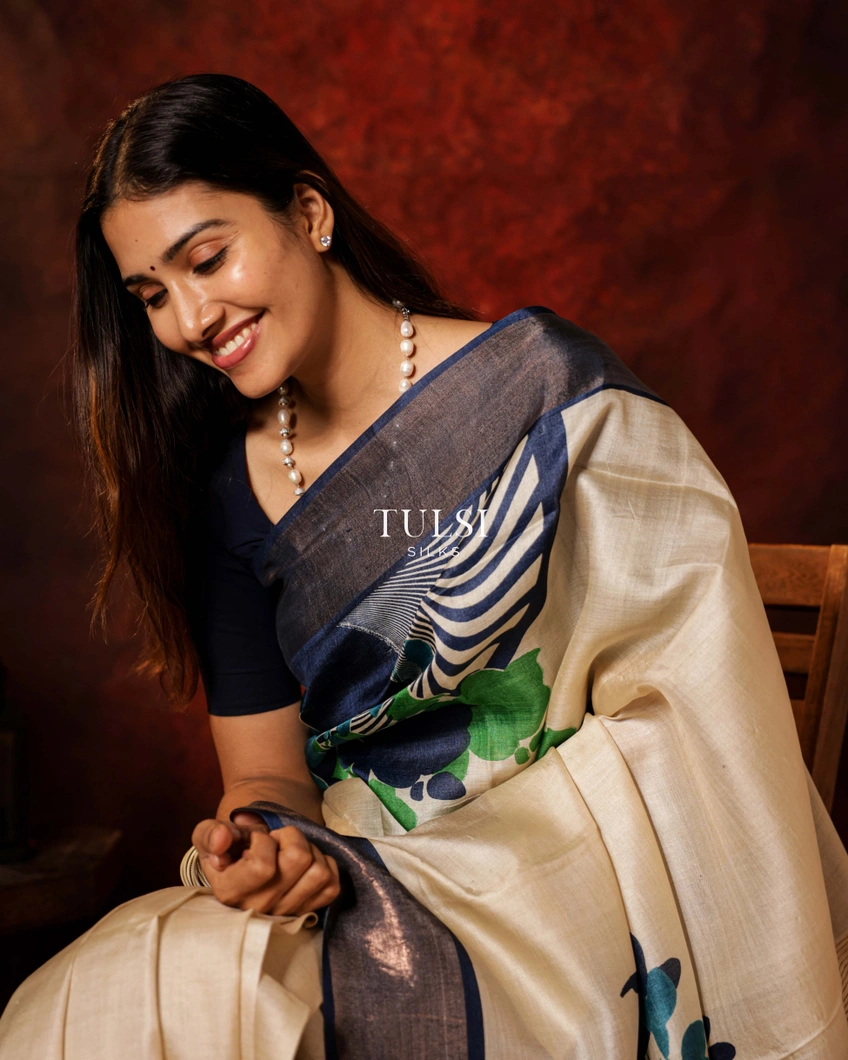 off-white-tussar-printed-saree-t721993-t721993-e