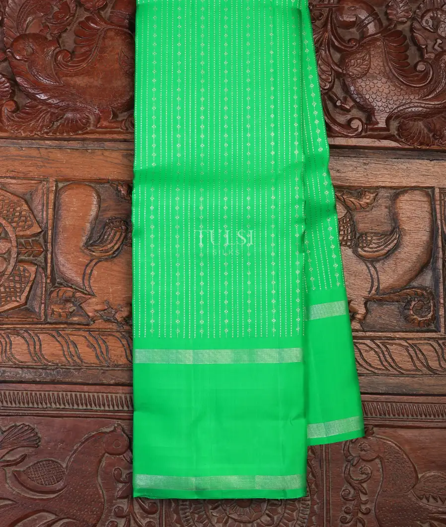 Green Kanjivaram Silk Saree T724880-image