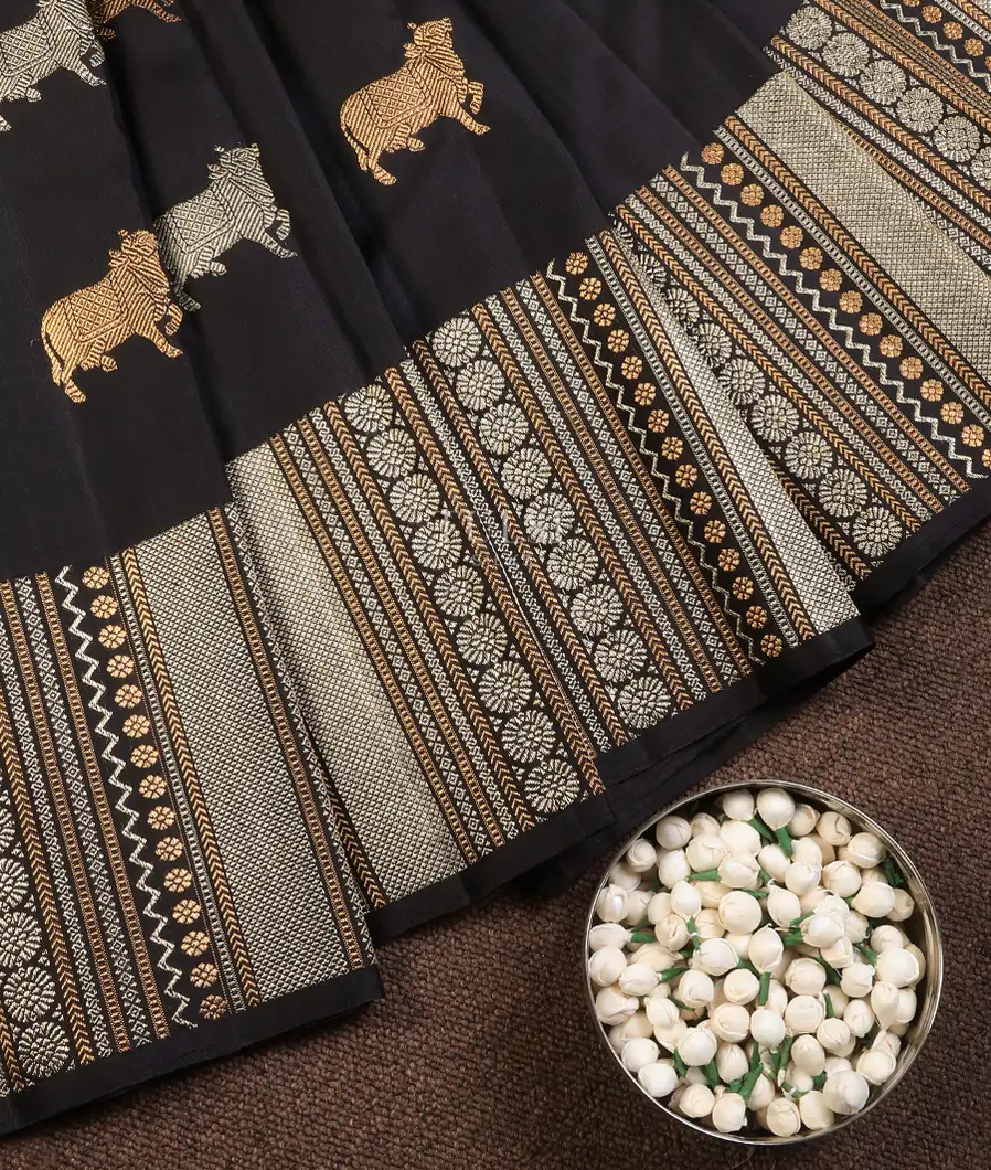 black-kanjivaram-silk-saree-t729856-t729856-f