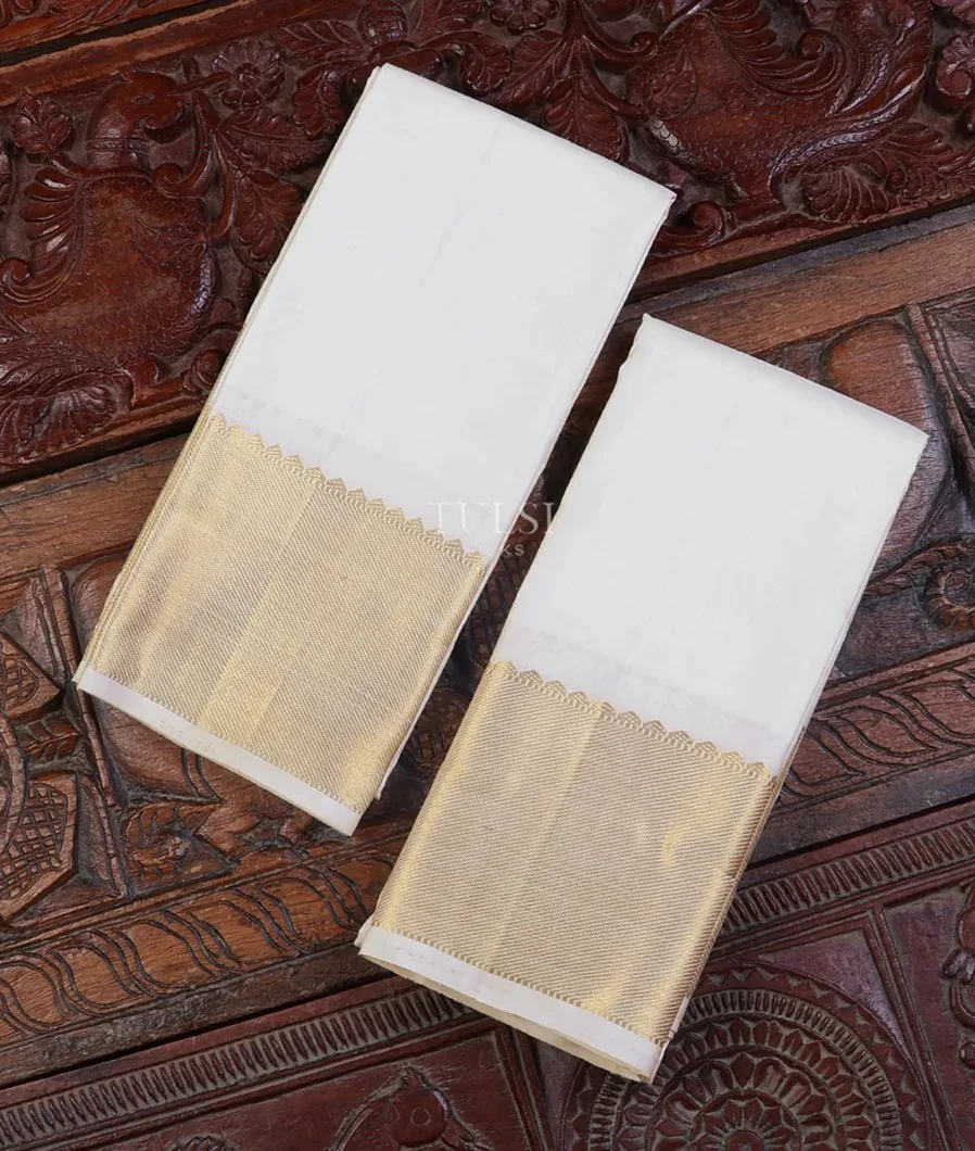 Off-White Handwoven Kanjivaram Silk Dhoti and Vastharam T728478-image